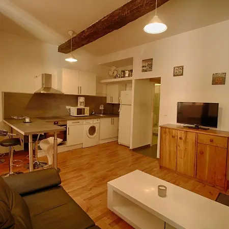 Апартаменты Cosy Dans Vieille D'ajaccio, Proche Plage, Marche Et Commodites. - Fr-1-61-507